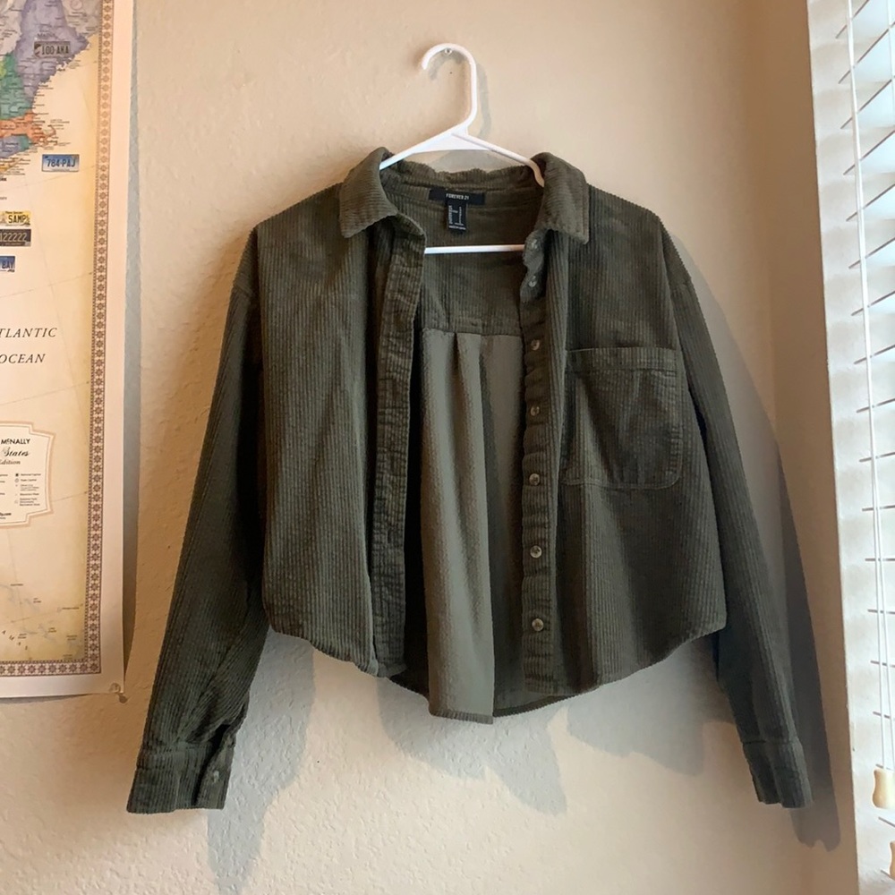 Women’s Forever 21 Long Sleeve Corduroy Crop Top